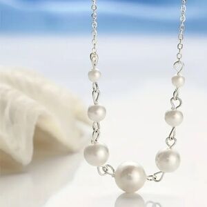 Baroque style faux pearl collar  necklace. NWT Fast Ship. 4,000 Items Sold